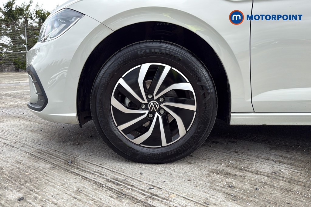 Volkswagen Polo Life Manual Petrol Hatchback - Stock Number (1611715) - 47th supplementary image