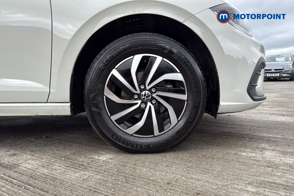 Volkswagen Polo Life Manual Petrol Hatchback - Stock Number (1611715) - 50th supplementary image