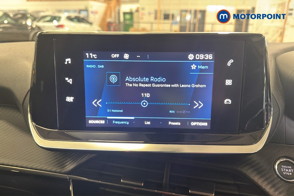 Peugeot 2008 Allure Manual Diesel SUV - Stock Number (1613909) - 9th supplementary image