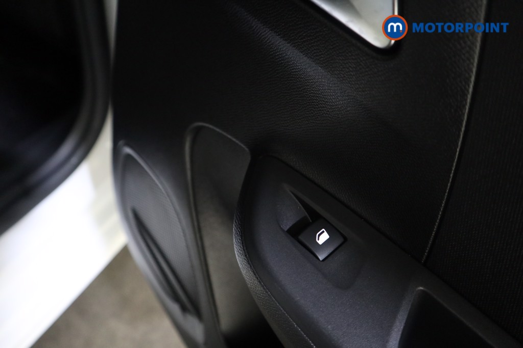 Vauxhall Corsa GS Manual Petrol Hatchback - Stock Number (1614717) - 19th supplementary image