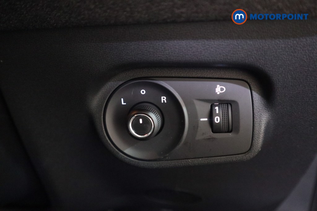 Mg Motor Uk ZS SE Automatic Petrol-Electric Hybrid SUV - Stock Number (1614836) - 12th supplementary image