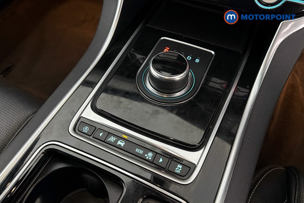 Jaguar XF R-Sport Automatic Petrol Saloon - Stock Number (1616166) - 15th supplementary image