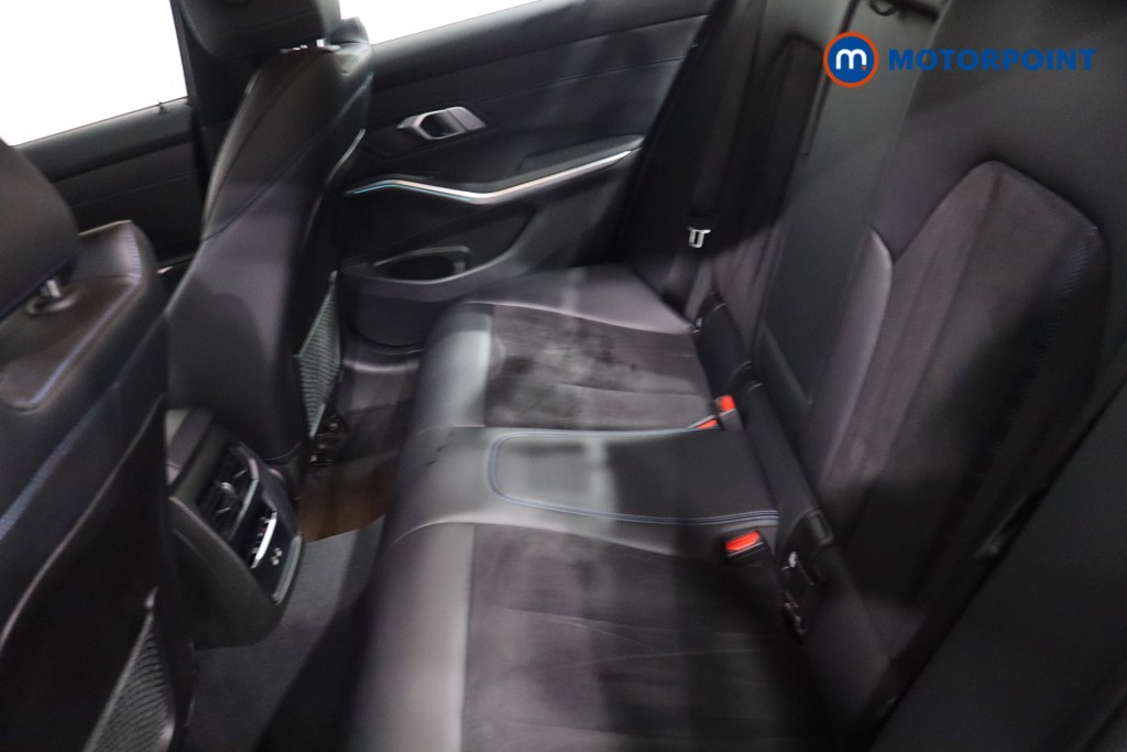BMW 3 Series M Sport Automatic Petrol Plug-In Hybrid Saloon - Stock Number (1617096) - 5th supplementary image