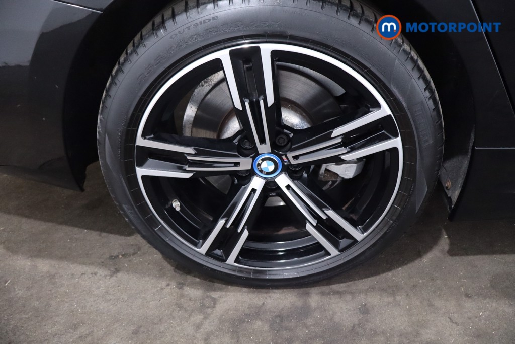 BMW 3 Series M Sport Automatic Petrol Plug-In Hybrid Saloon - Stock Number (1617096) - 9th supplementary image