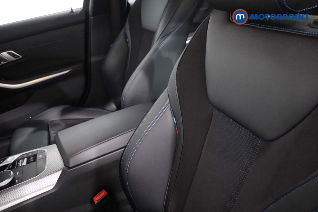 BMW 3 Series M Sport Automatic Petrol Plug-In Hybrid Saloon - Stock Number (1617096) - 27th supplementary image
