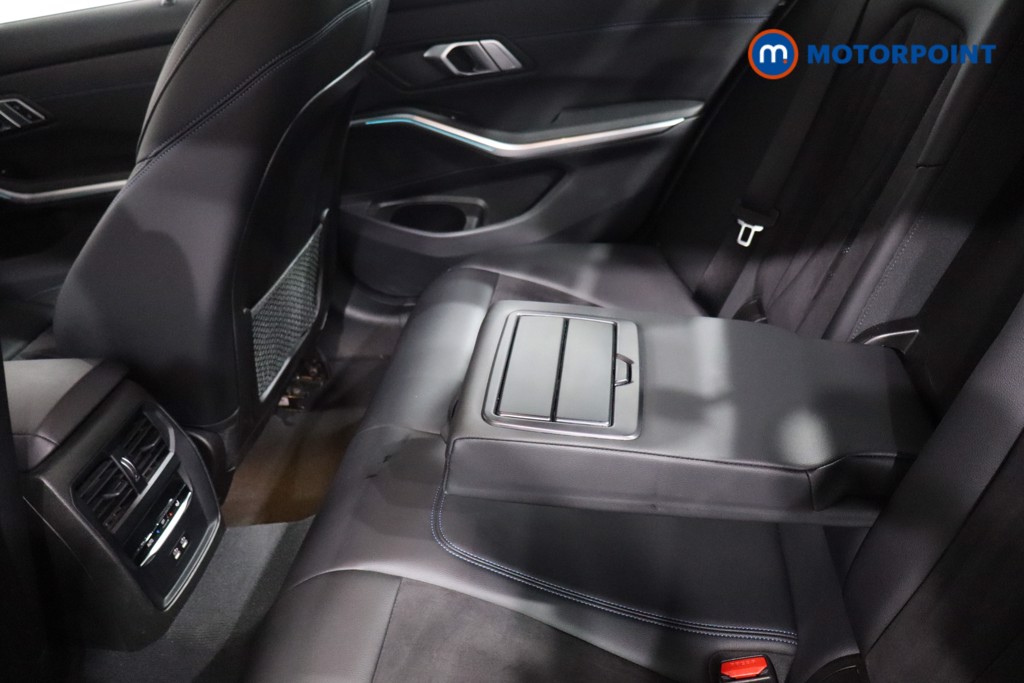BMW 3 Series M Sport Automatic Petrol Plug-In Hybrid Saloon - Stock Number (1617096) - 29th supplementary image