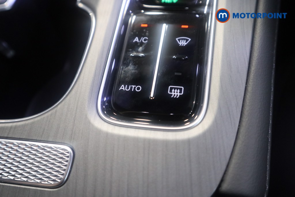 Chery Tiggo 8 Summit Automatic Petrol Plug-In Hybrid SUV - Stock Number (1620505) - 8th supplementary image