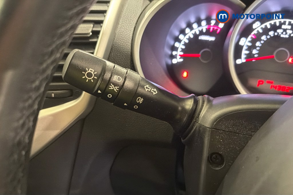 KIA Venga 2 Automatic Petrol People Carrier - Stock Number (1620553) - 6th supplementary image