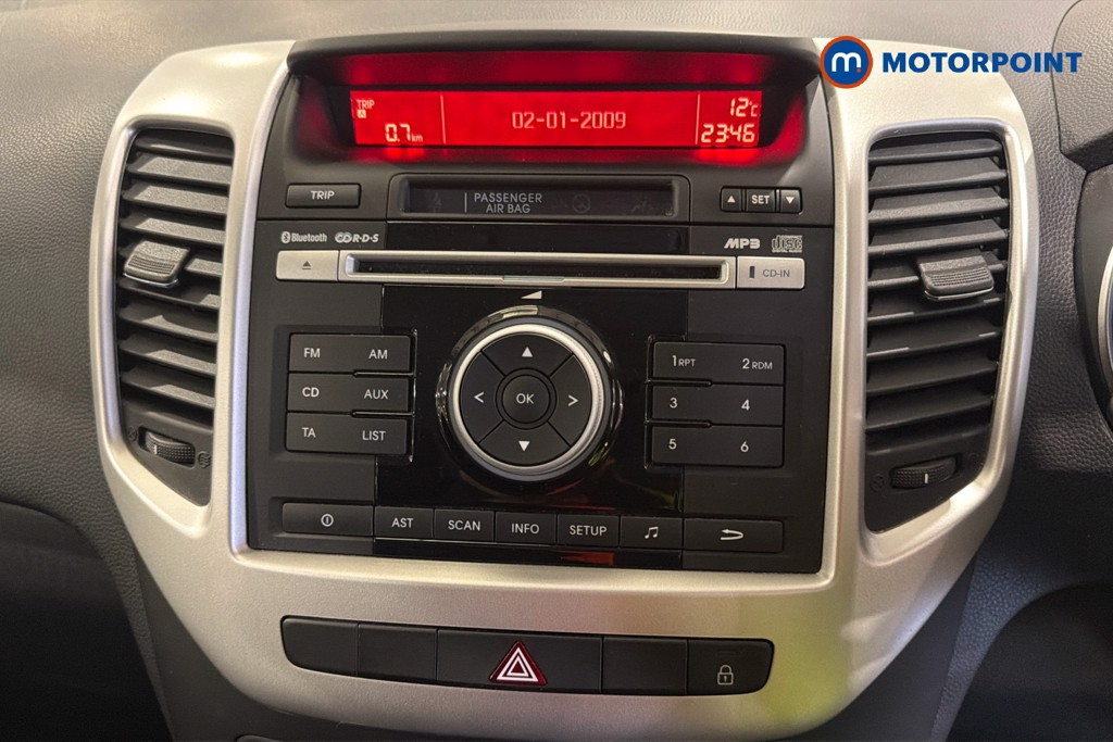 KIA Venga 2 Automatic Petrol People Carrier - Stock Number (1620553) - 9th supplementary image