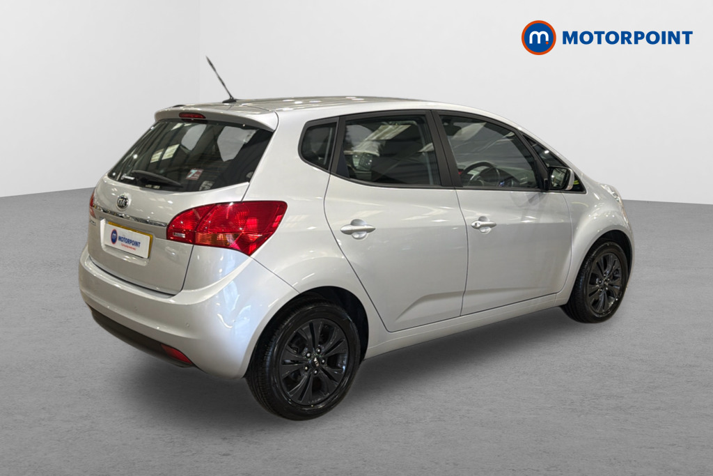 KIA Venga 2 Automatic Petrol People Carrier - Stock Number (1620553) - Drivers side rear corner