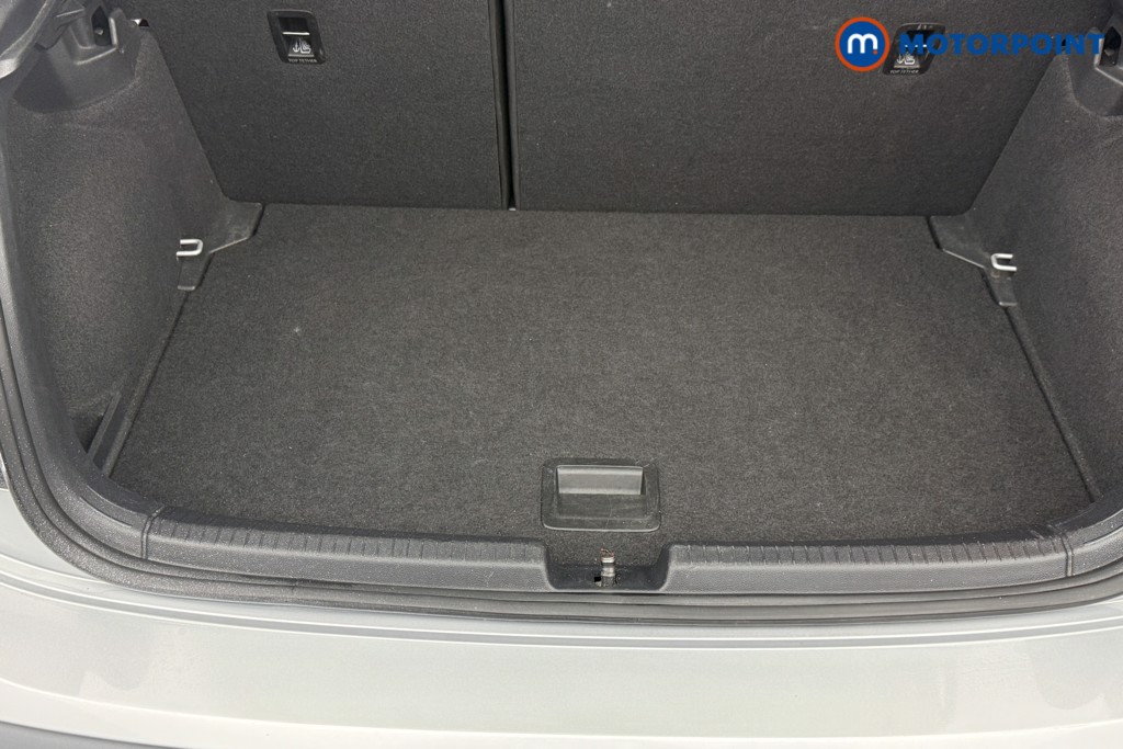 Volkswagen Polo R-Line Automatic Petrol Hatchback - Stock Number (1620698) - 24th supplementary image