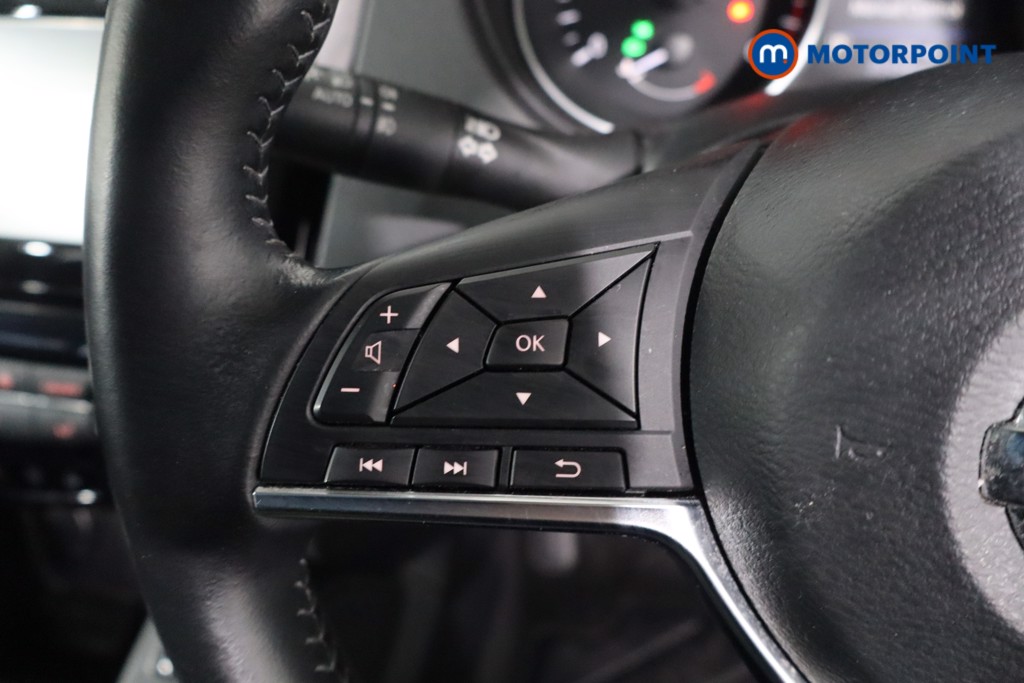 Nissan Qashqai Acenta Premium Automatic Diesel SUV - Stock Number (1621452) - 7th supplementary image