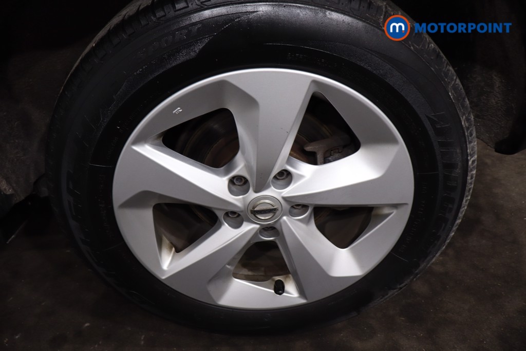 Nissan Qashqai Acenta Premium Automatic Diesel SUV - Stock Number (1621452) - 12th supplementary image