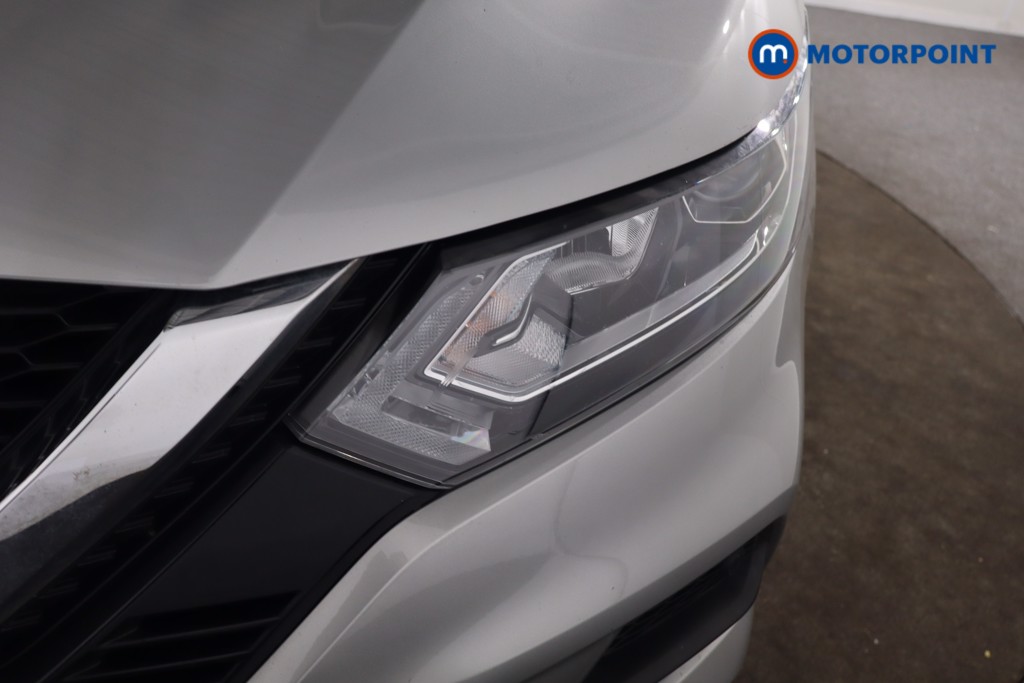 Nissan Qashqai Acenta Premium Automatic Diesel SUV - Stock Number (1621452) - 30th supplementary image