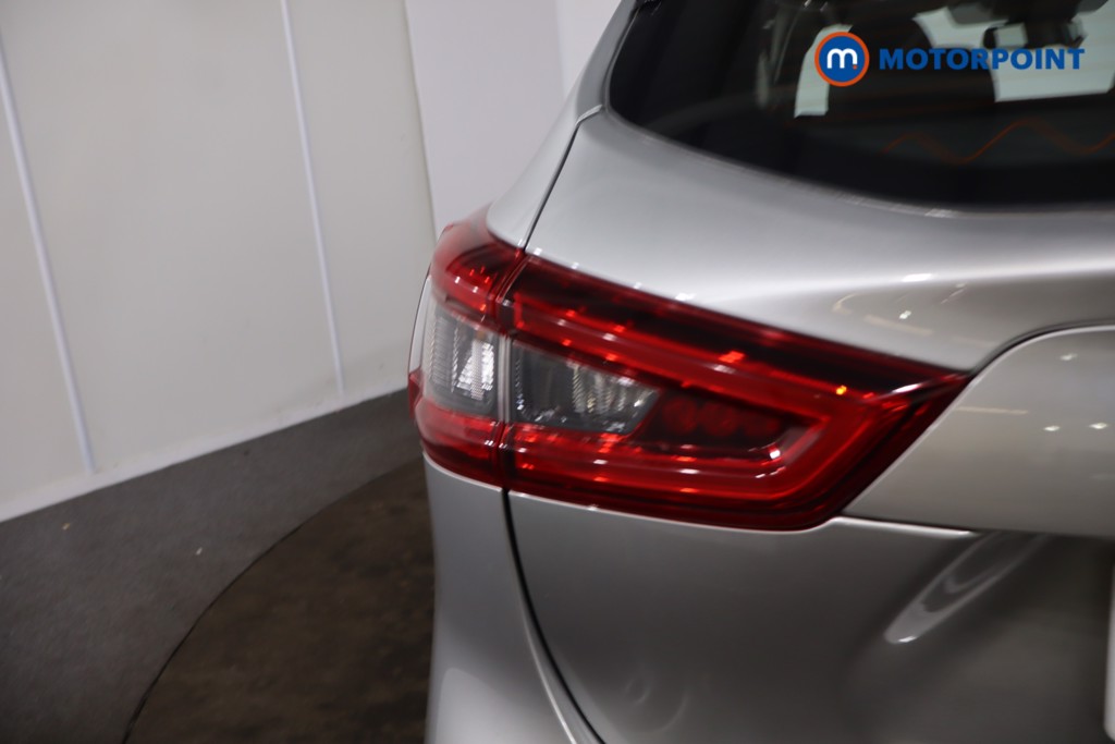 Nissan Qashqai Acenta Premium Automatic Diesel SUV - Stock Number (1621452) - 35th supplementary image