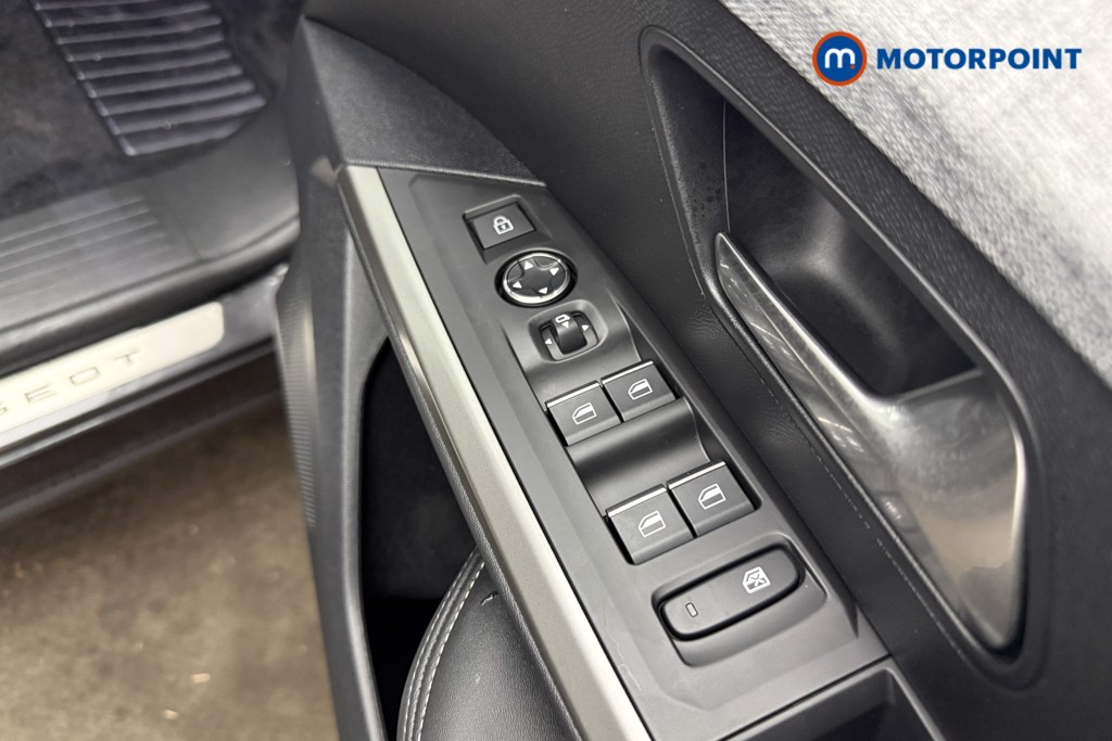 Peugeot 3008 GT Automatic Petrol SUV - Stock Number (1622689) - 19th supplementary image