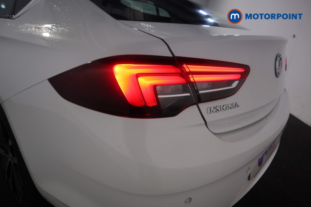 Vauxhall Insignia Design Manual Diesel Hatchback - Stock Number (1622853) - 26th supplementary image