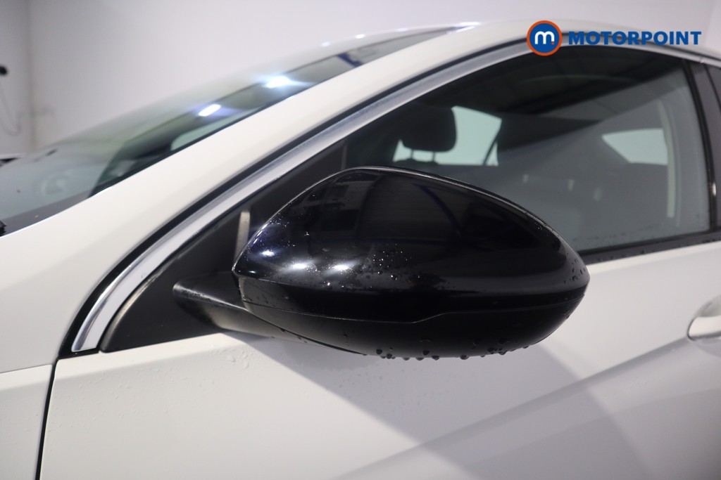 Vauxhall Insignia Design Manual Diesel Hatchback - Stock Number (1622853) - 30th supplementary image