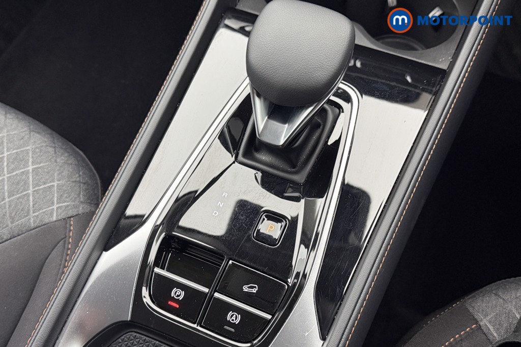 Mg Motor Uk HS SE Automatic Petrol-Electric Hybrid SUV - Stock Number (1622995) - 4th supplementary image
