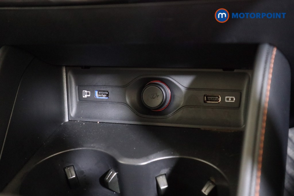 Mg Motor Uk HS SE Automatic Petrol-Electric Hybrid SUV - Stock Number (1623053) - 8th supplementary image