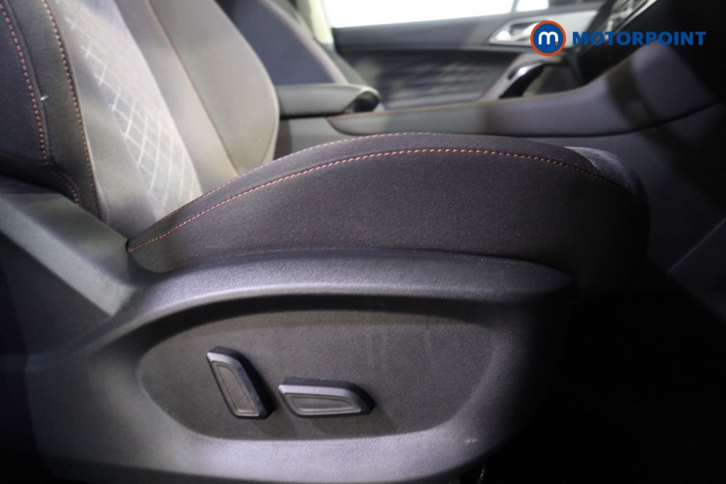 Mg Motor Uk HS SE Automatic Petrol-Electric Hybrid SUV - Stock Number (1623053) - 14th supplementary image