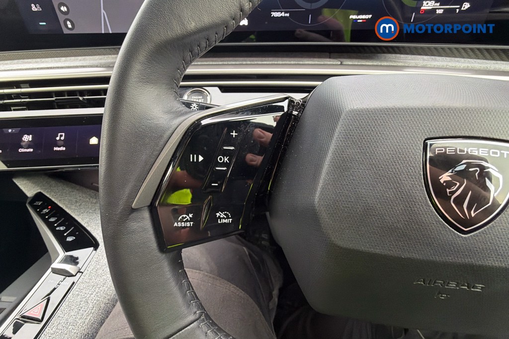 Peugeot 3008 Allure Automatic Petrol SUV - Stock Number (1623778) - 3rd supplementary image