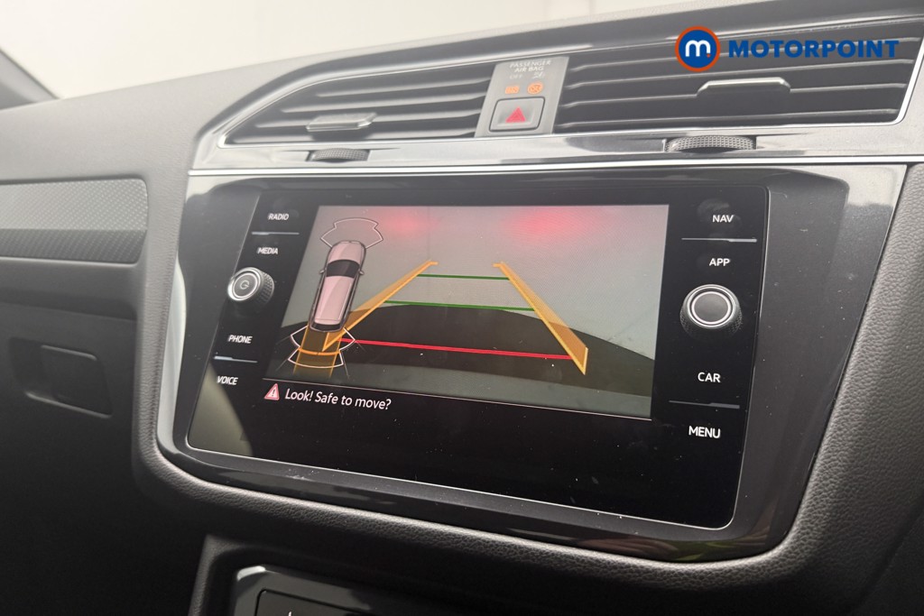 Volkswagen Tiguan Allspace R-Line Automatic Petrol SUV - Stock Number (1624371) - 14th supplementary image