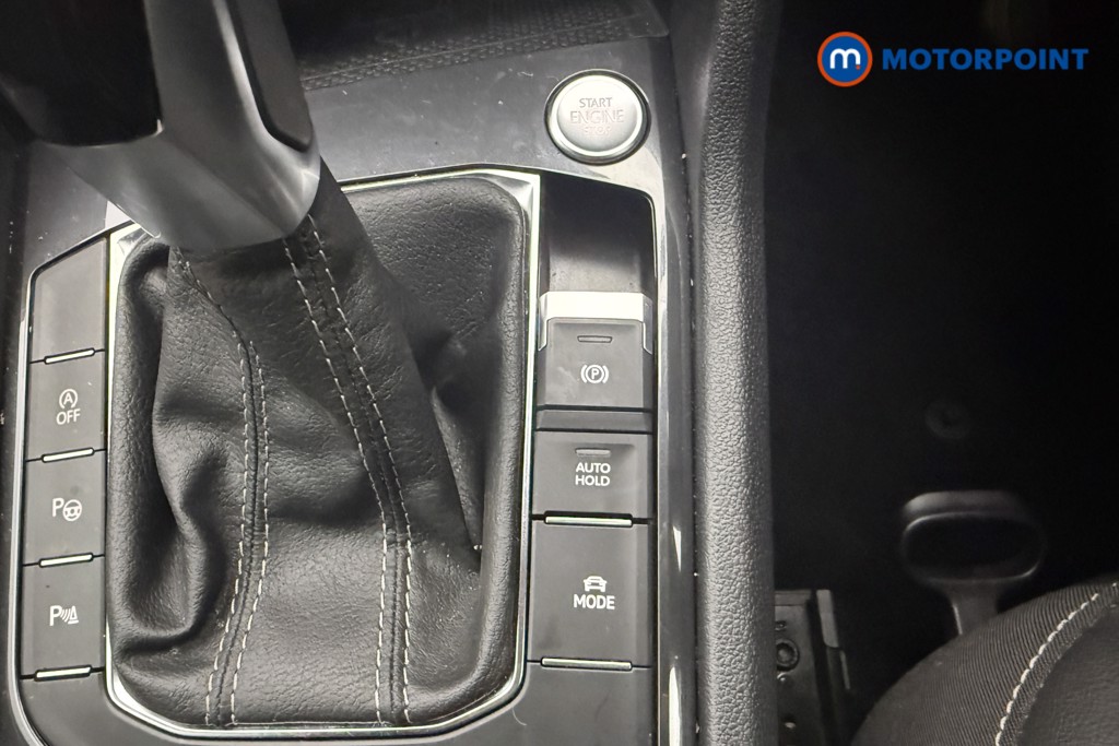 Volkswagen Tiguan Allspace R-Line Automatic Petrol SUV - Stock Number (1624371) - 18th supplementary image