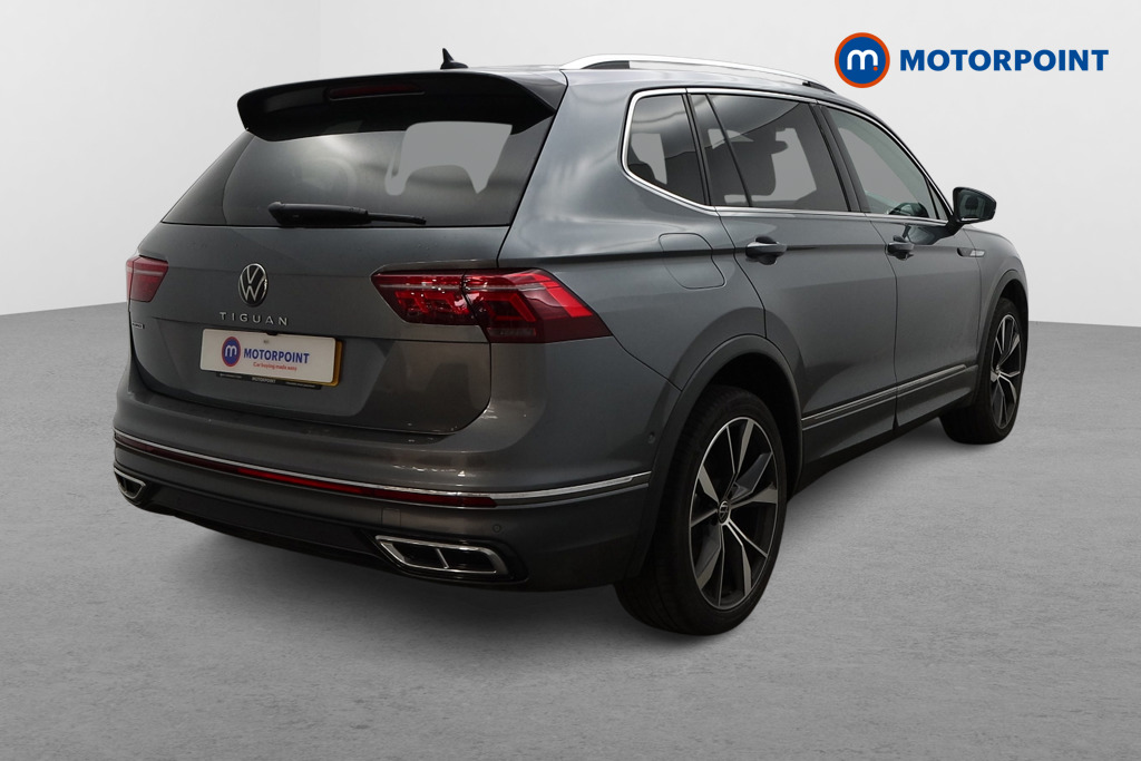 Volkswagen Tiguan Allspace R-Line Automatic Petrol SUV - Stock Number (1624371) - Drivers side rear corner