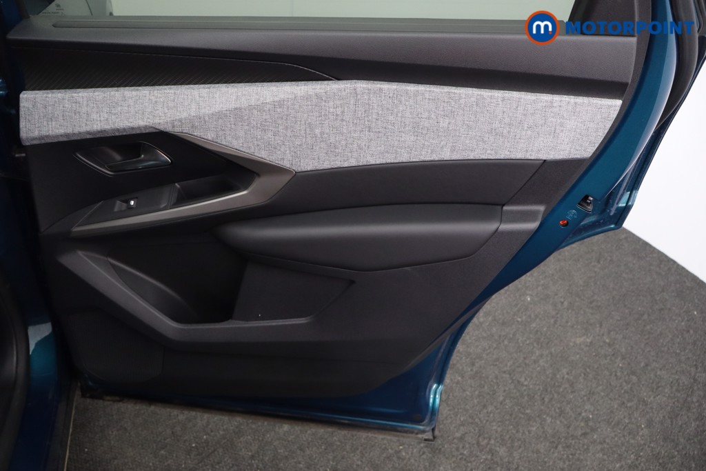 Peugeot 5008 Allure Automatic Petrol SUV - Stock Number (1624715) - 22nd supplementary image