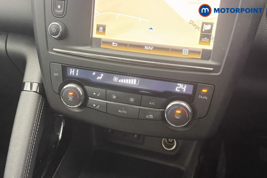 Renault Kadjar Dynamique Nav Manual Petrol SUV - Stock Number (1625317) - 4th supplementary image