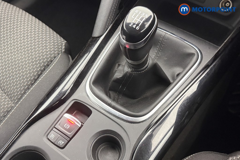 Renault Kadjar Dynamique Nav Manual Petrol SUV - Stock Number (1625317) - 6th supplementary image