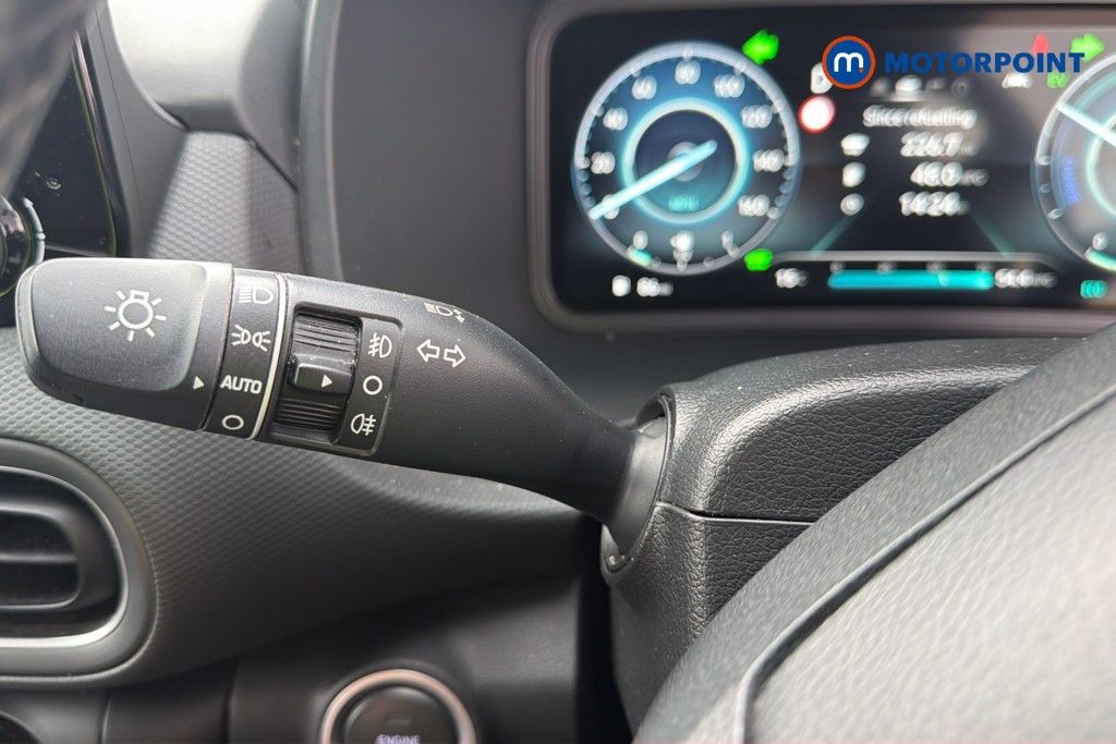 Hyundai Kona Premium Automatic Petrol-Electric Hybrid SUV - Stock Number (1625590) - 6th supplementary image