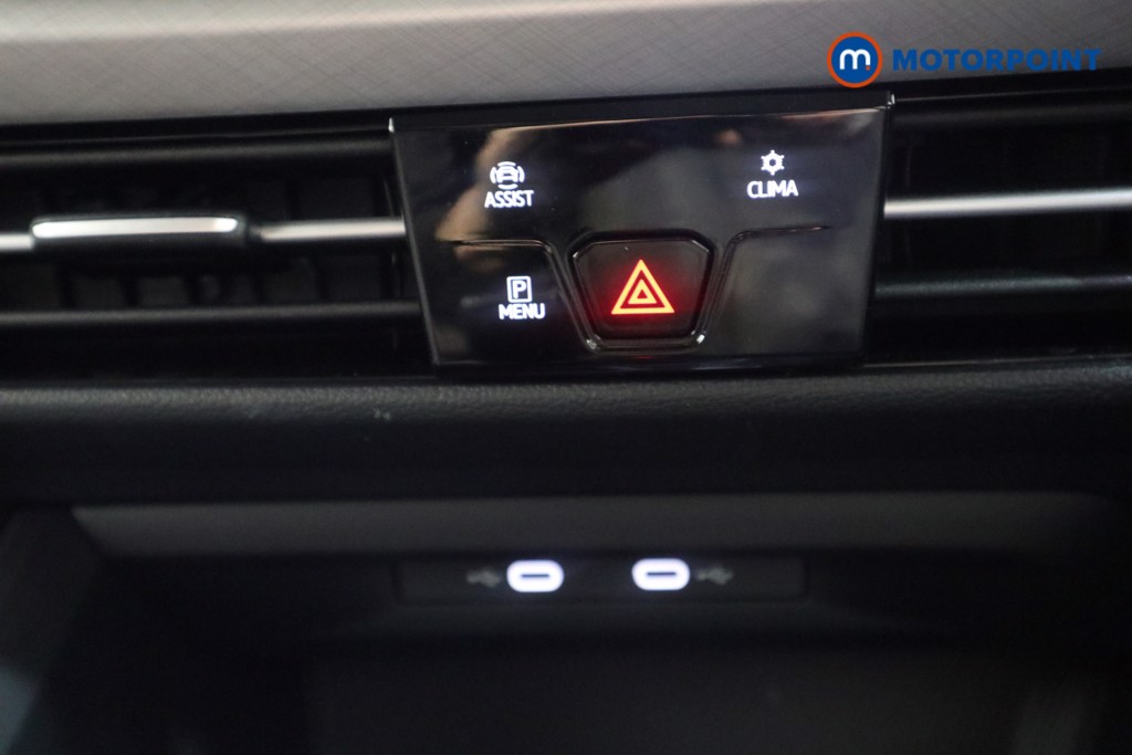 Volkswagen Golf Match Manual Petrol Hatchback - Stock Number (1626156) - 7th supplementary image