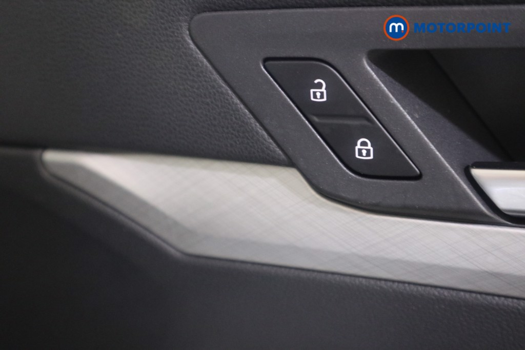 Volkswagen Golf Match Manual Petrol Hatchback - Stock Number (1626156) - 13th supplementary image