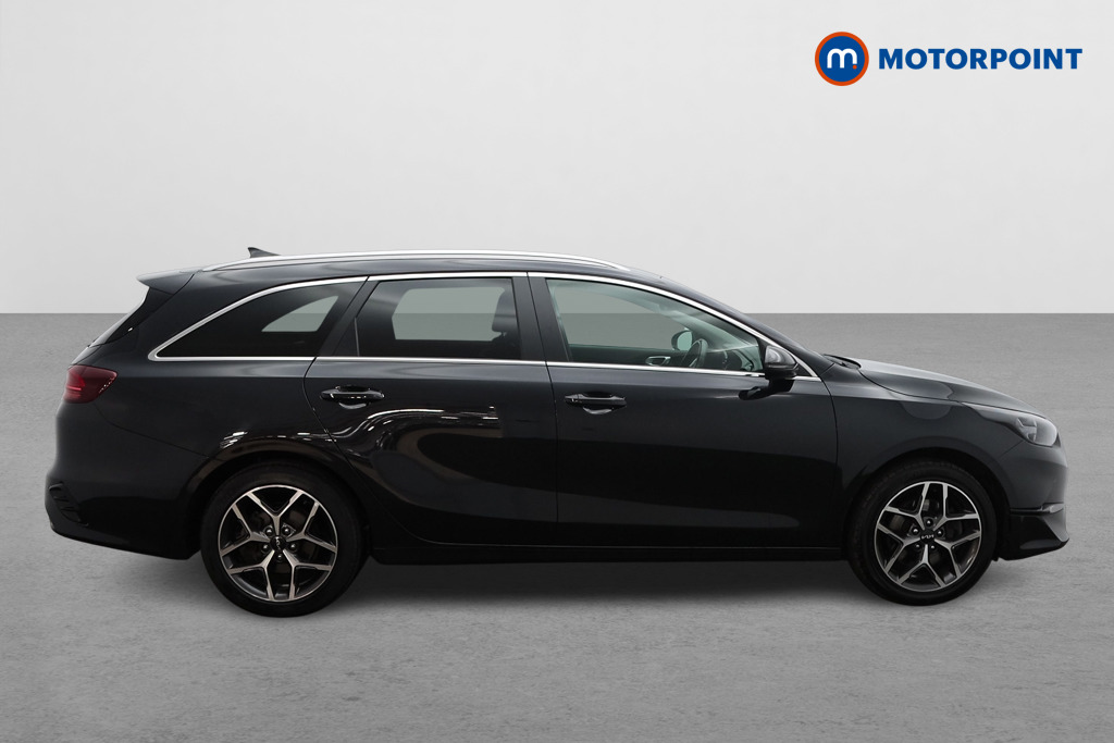 KIA Ceed 3 Manual Petrol Estate - Stock Number (1626677) - Drivers side