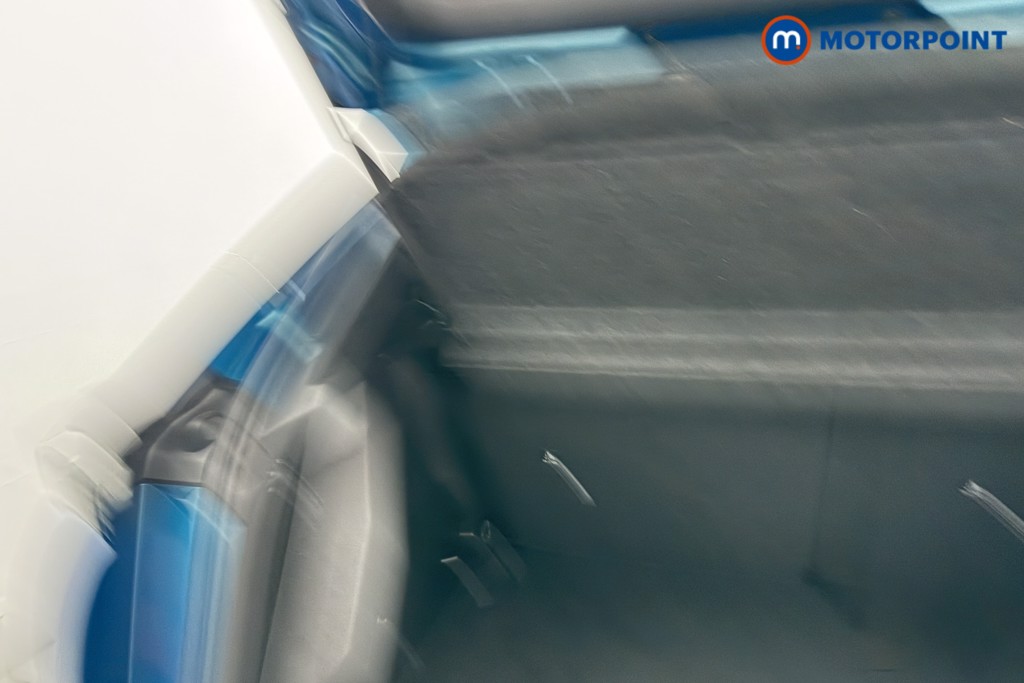 Peugeot 2008 Allure Manual Petrol SUV - Stock Number (1626696) - 20th supplementary image