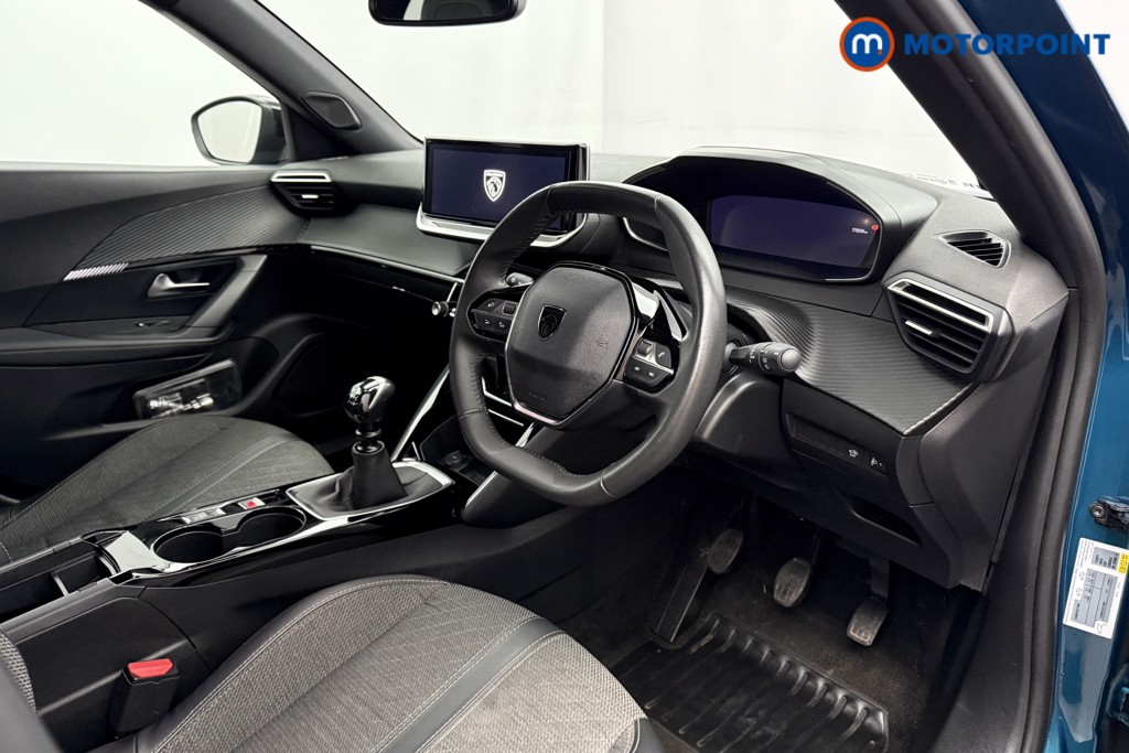 Peugeot 2008 Allure Manual Petrol SUV - Stock Number (1626696) - 1st supplementary image