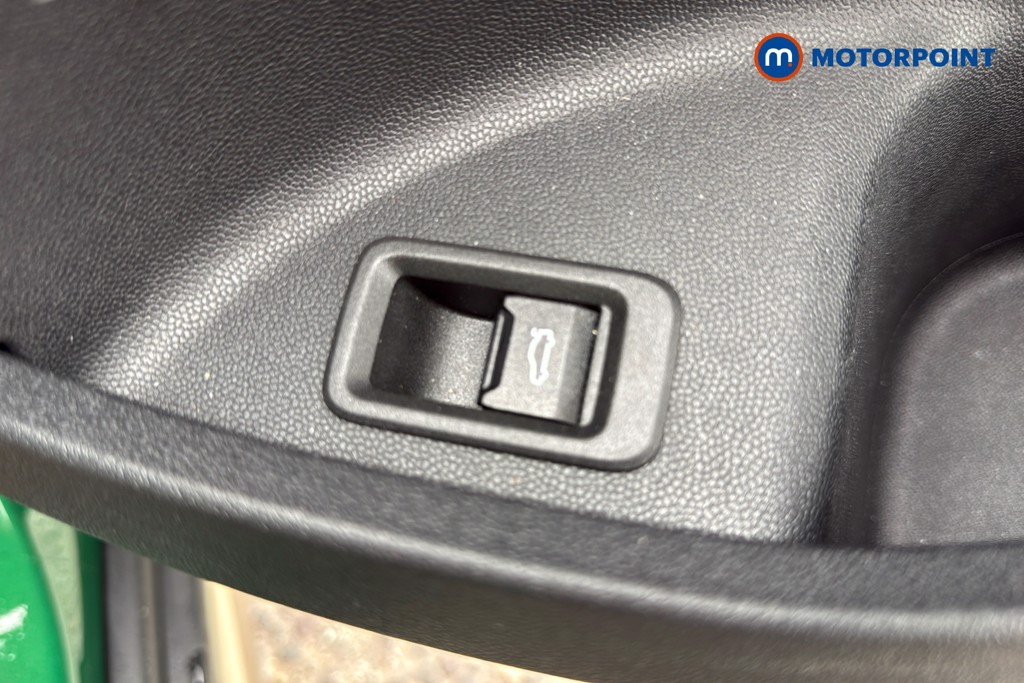 Mini Countryman C Exclusive Automatic Petrol SUV - Stock Number (1626802) - 21st supplementary image