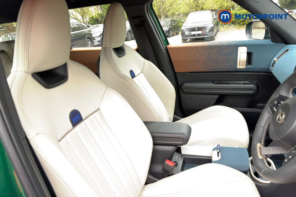 Mini Countryman C Exclusive Automatic Petrol SUV - Stock Number (1626802) - 22nd supplementary image