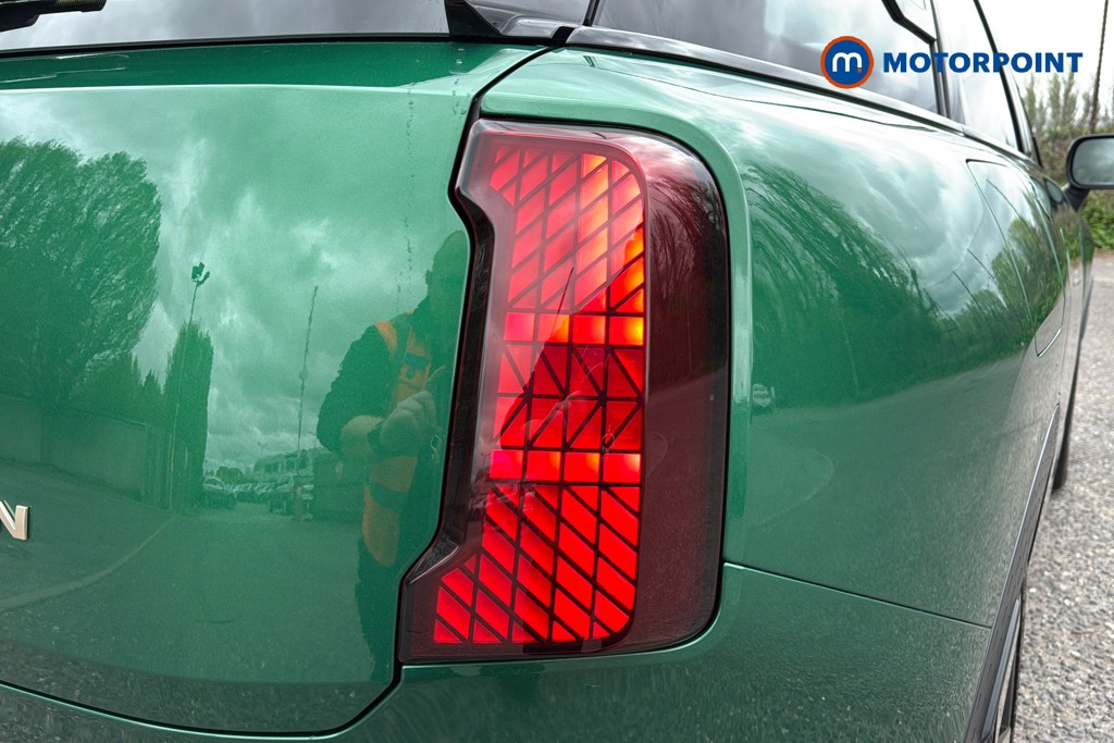 Mini Countryman C Exclusive Automatic Petrol SUV - Stock Number (1626802) - 38th supplementary image