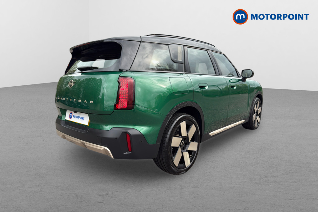 Mini Countryman C Exclusive Automatic Petrol SUV - Stock Number (1626802) - Drivers side rear corner