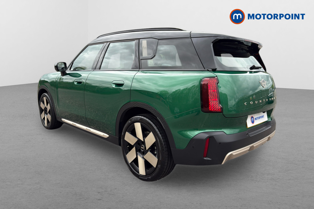 Mini Countryman C Exclusive Automatic Petrol SUV - Stock Number (1626802) - Passenger side rear corner