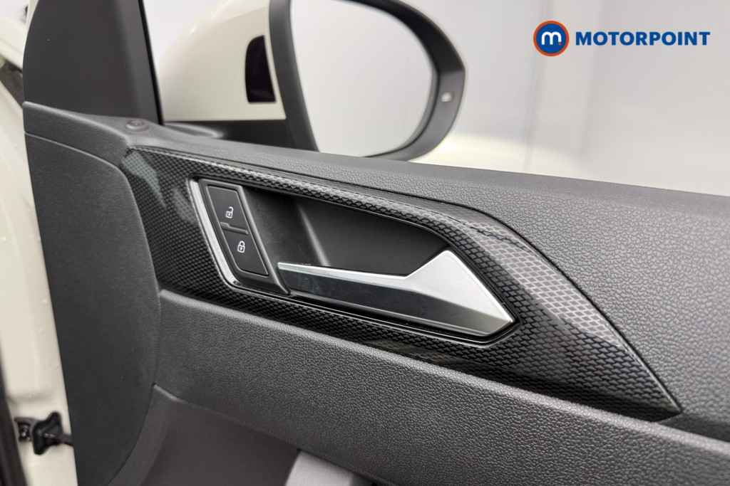 Volkswagen Taigo Life Manual Petrol SUV - Stock Number (1627265) - 22nd supplementary image