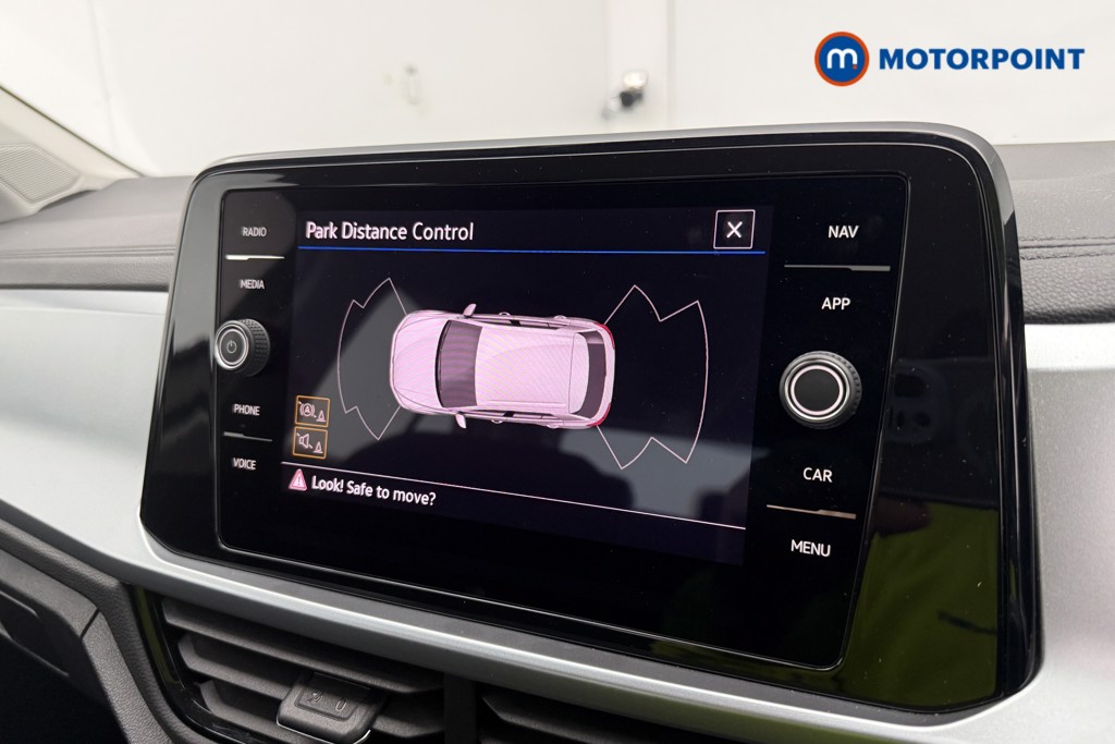 Volkswagen T-Roc Life Manual Petrol SUV - Stock Number (1627270) - 15th supplementary image