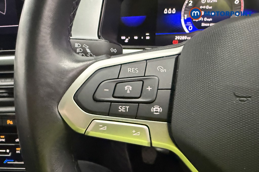 Volkswagen T-Roc Life Manual Petrol SUV - Stock Number (1627270) - 19th supplementary image