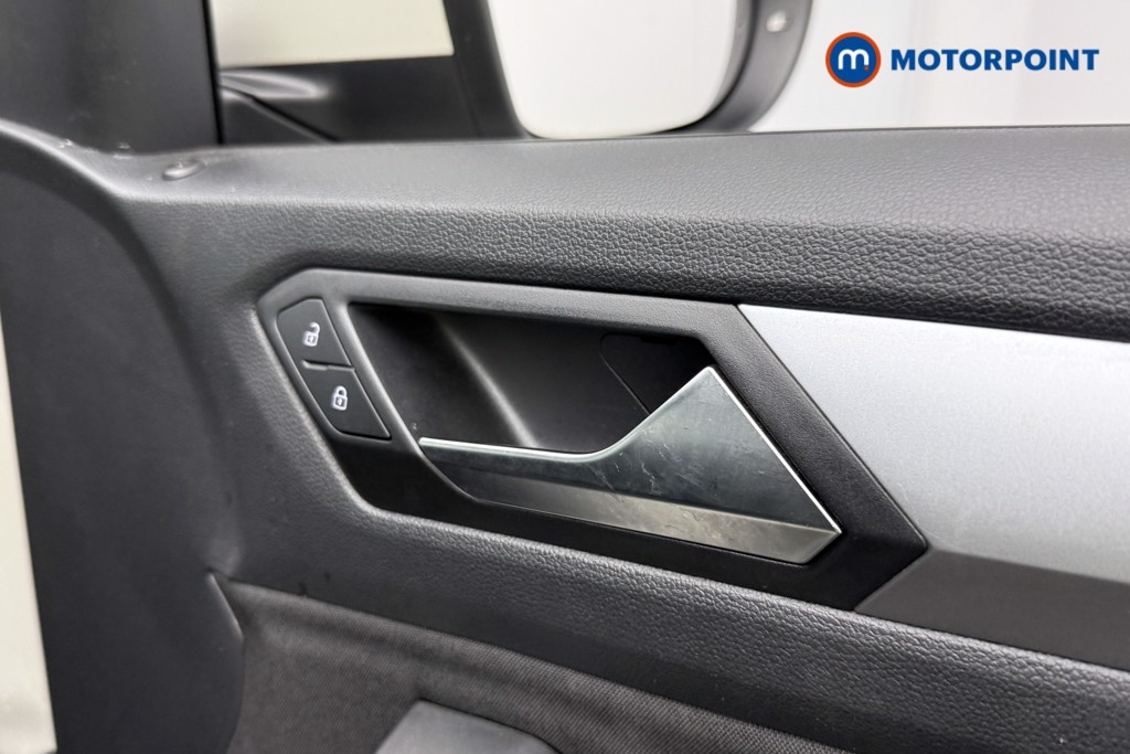 Volkswagen T-Roc Life Manual Petrol SUV - Stock Number (1627270) - 23rd supplementary image