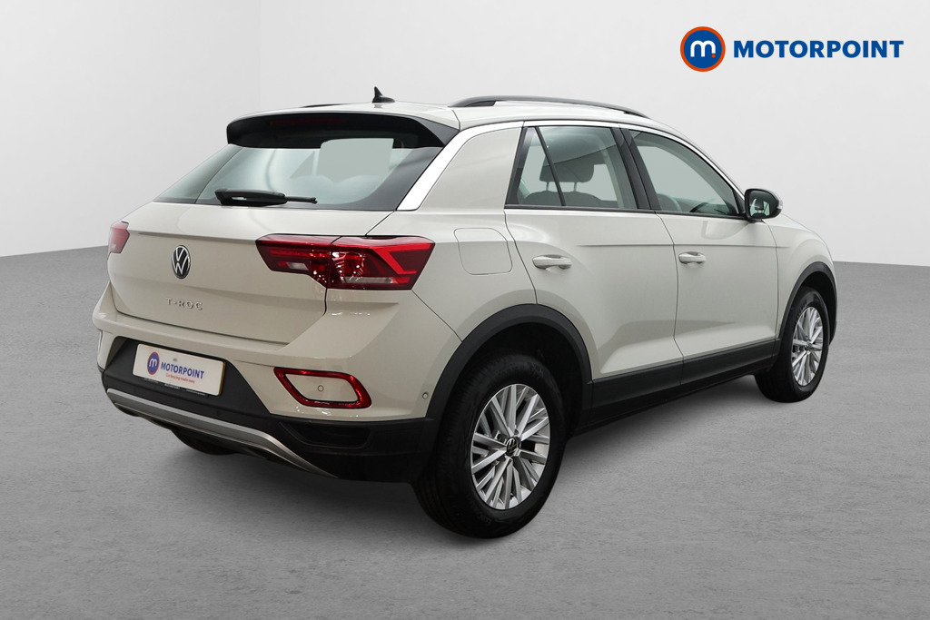 Volkswagen T-Roc Life Manual Petrol SUV - Stock Number (1627270) - Drivers side rear corner