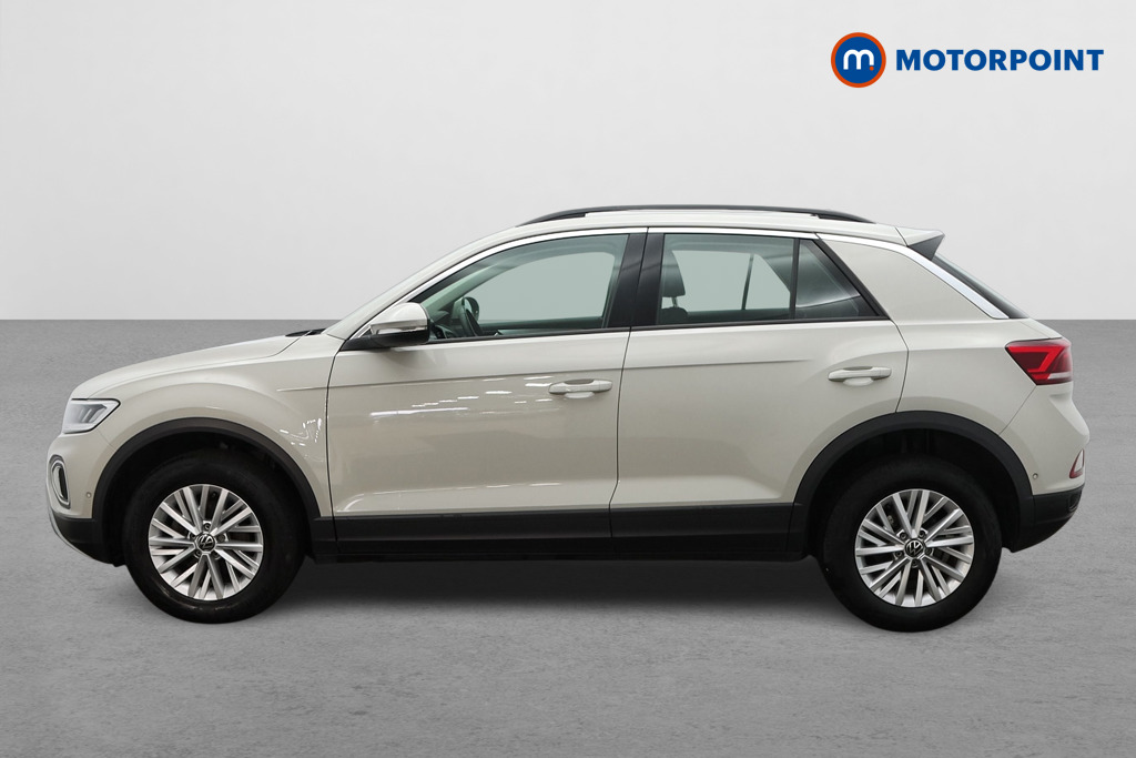 Volkswagen T-Roc Life Manual Petrol SUV - Stock Number (1627270) - Passenger side