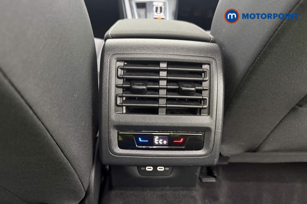 Volkswagen Golf Style Automatic Petrol Plug-In Hybrid Hatchback - Stock Number (1627284) - 13th supplementary image